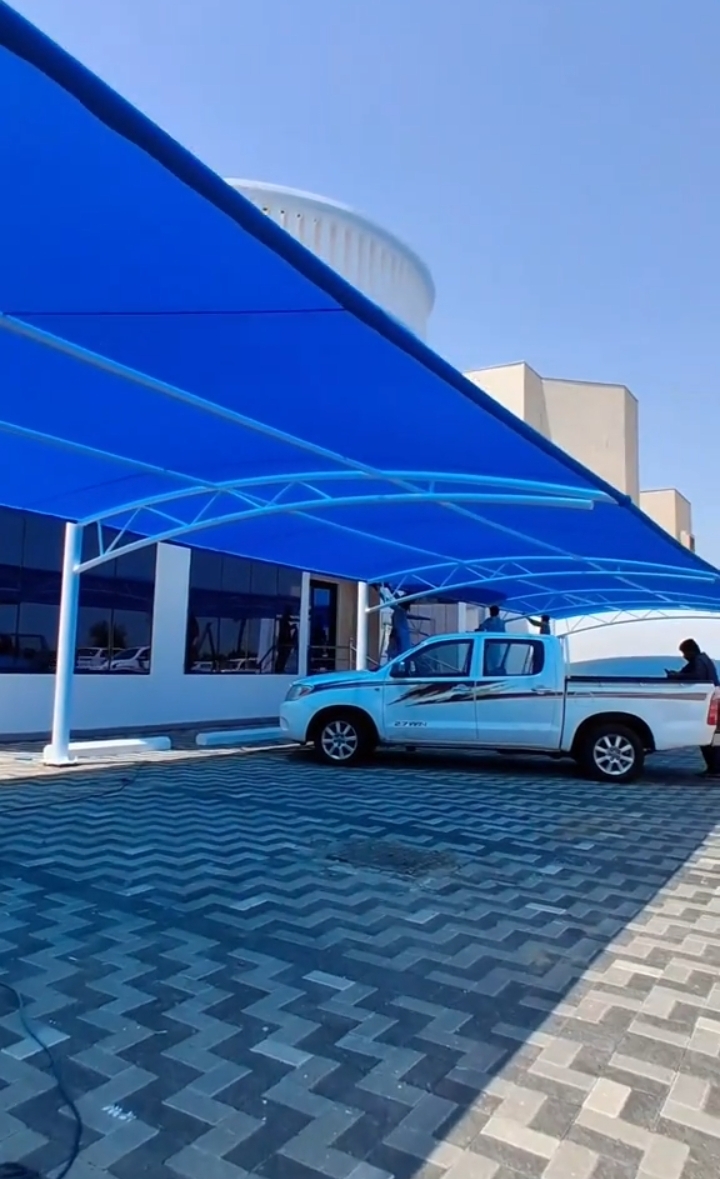 ​مظلات وسواتر الدمام